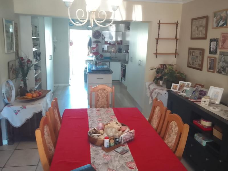 3 Bedroom Property for Sale in Gordons Bay Western Cape